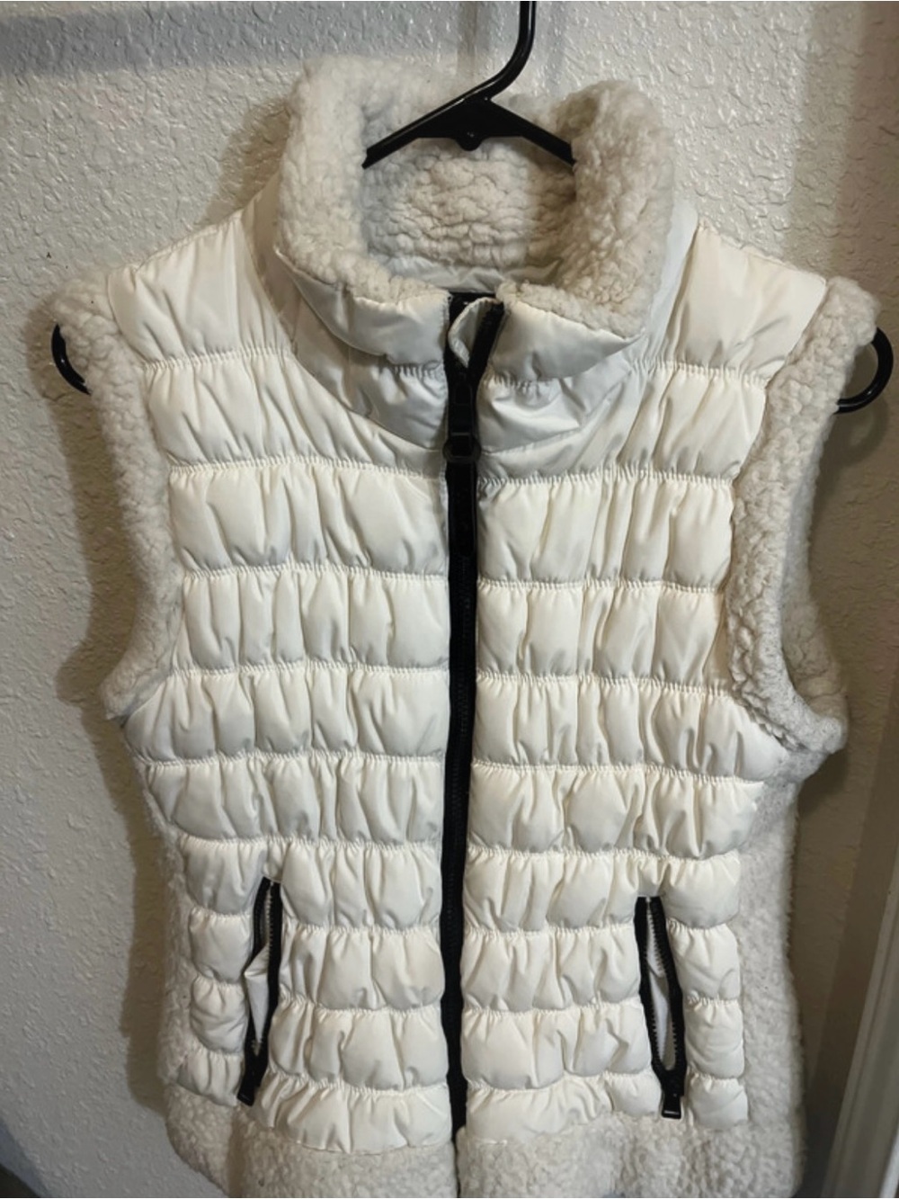 Women's Calvin Klein White Sherpa-Lined Quilted Vest